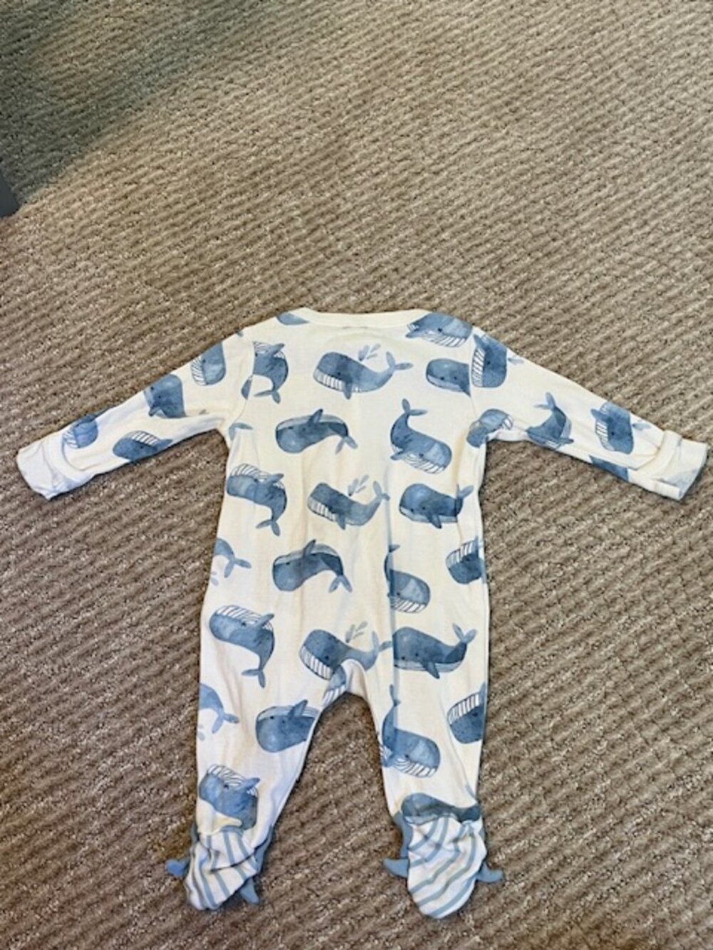 Old Navy Whale Onesie - Picture 3 of 4